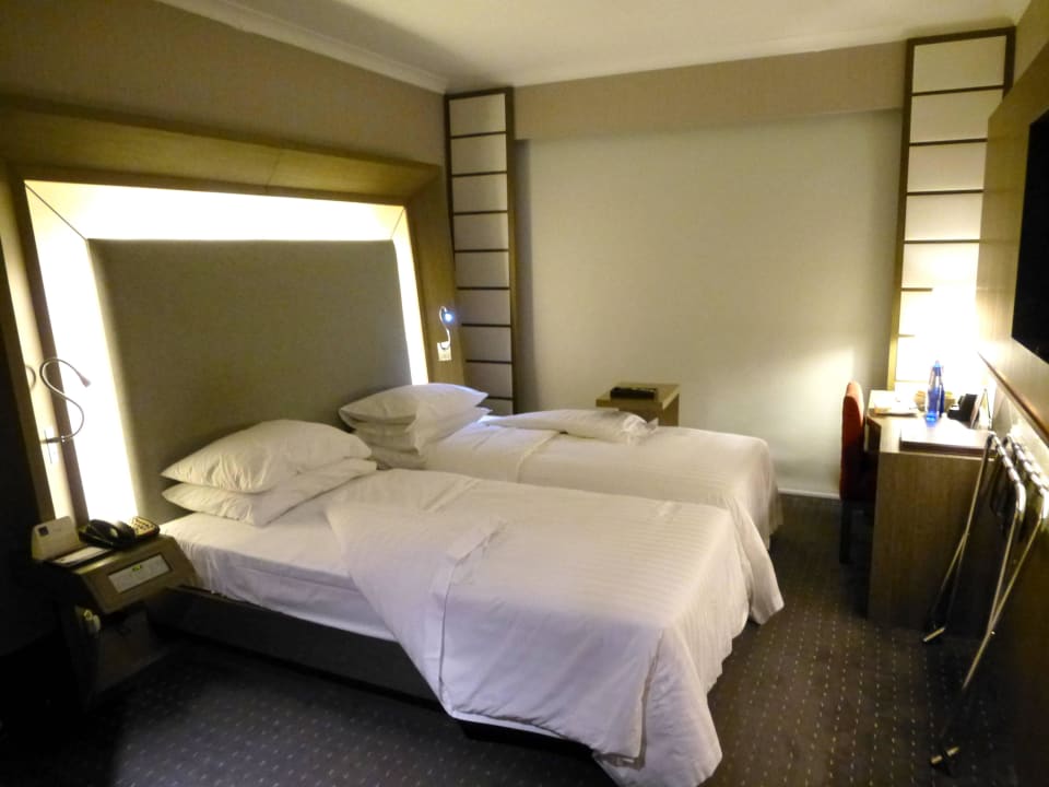 Zimmer Novotel Hong Kong Nathan Road Kowloon