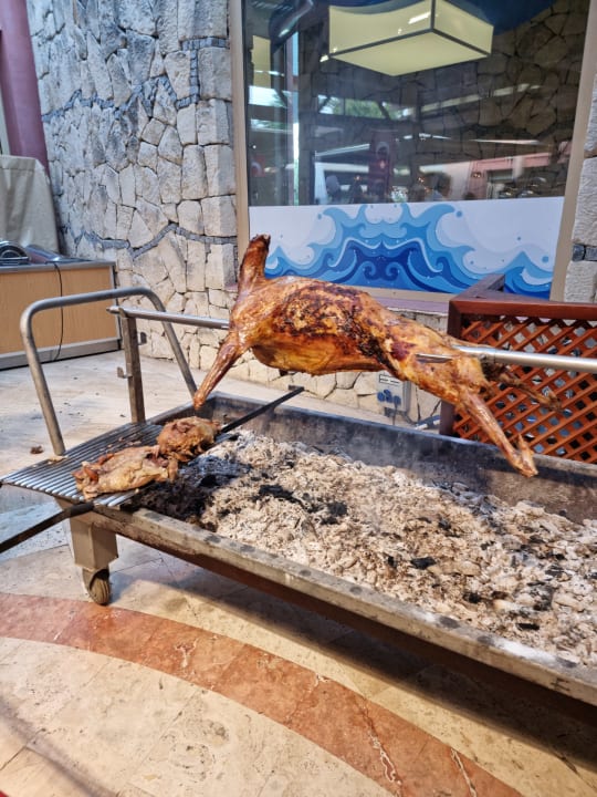 Gastro Blue Waters Club