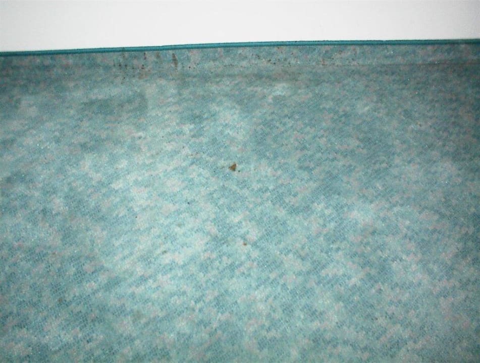 Flecken im Zimmer Stadthotel Viechtach