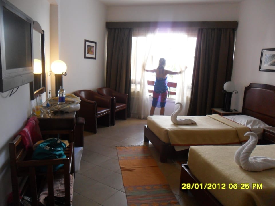 2-х местный номер в бунгало Marlin Inn Azur Resort