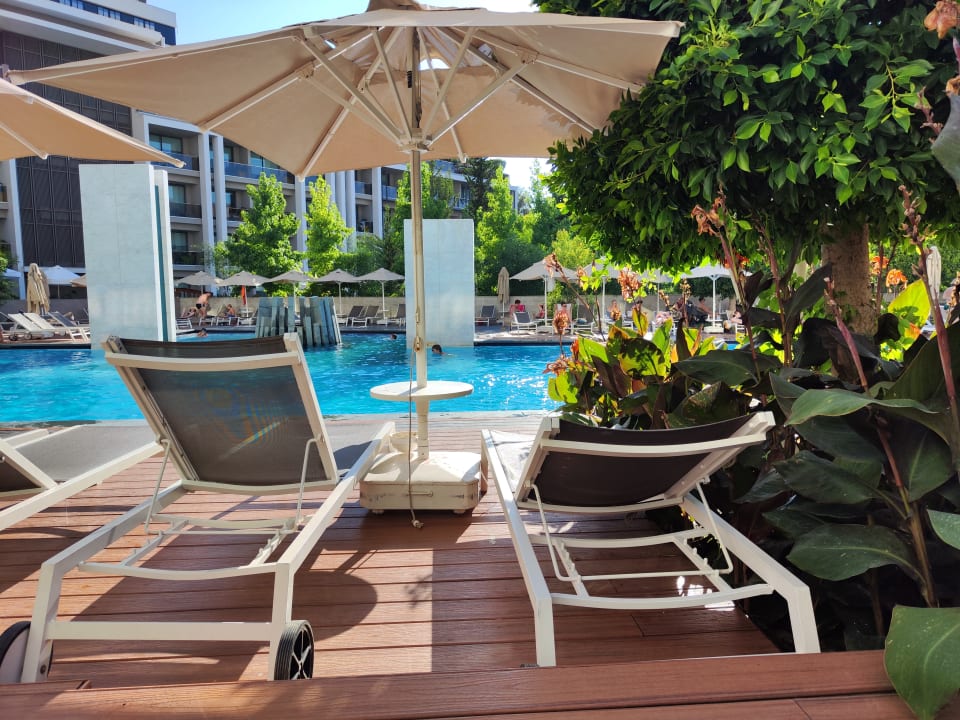 Pool The Sense Deluxe Hotel