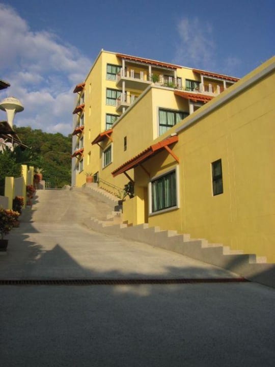 Seitenansicht Hotel By The Sea Residence