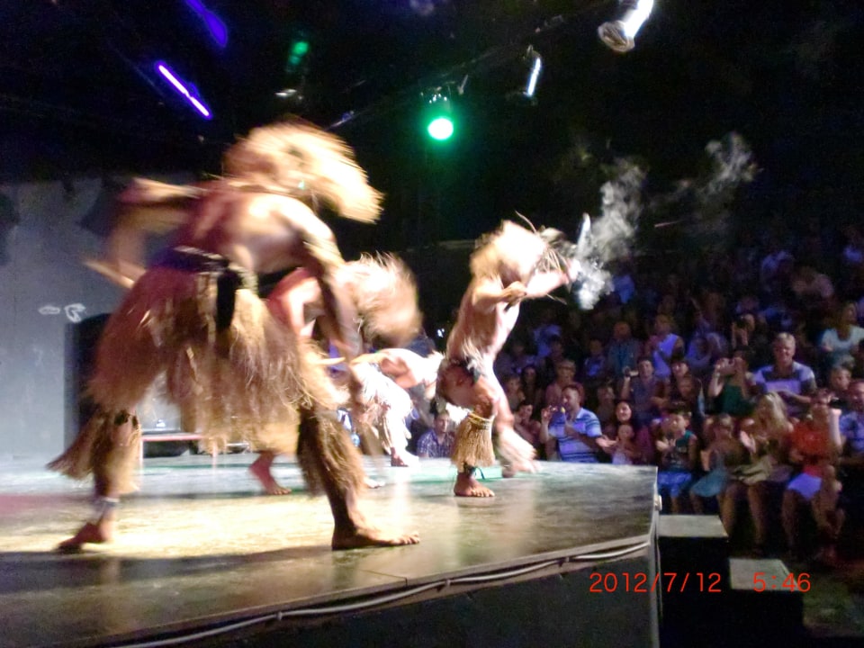 Abendshow  Salsa  Bella Resort & Spa