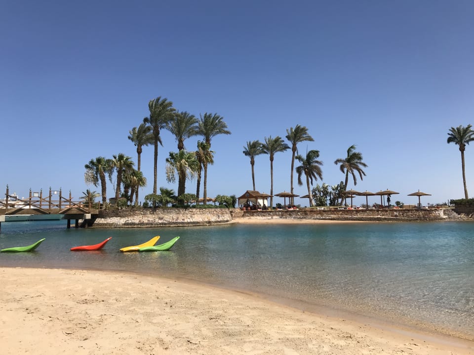 Blick vom Strand aus Marriott Hurghada Beach Resort