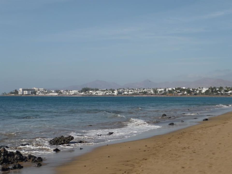 Ausblick auf die Bucht und die Anlage Hotel Las Costas