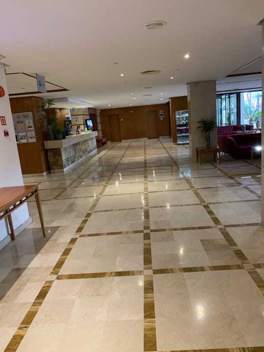 Lobby allsun Hotel Borneo - Adults only