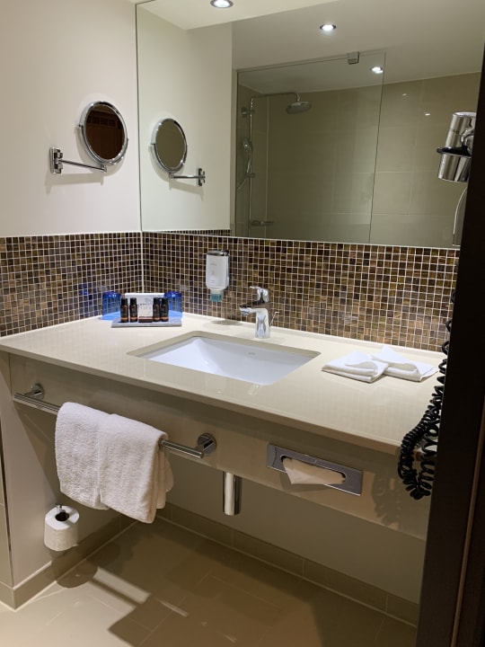 Zimmer Dorint Airport-Hotel Zürich