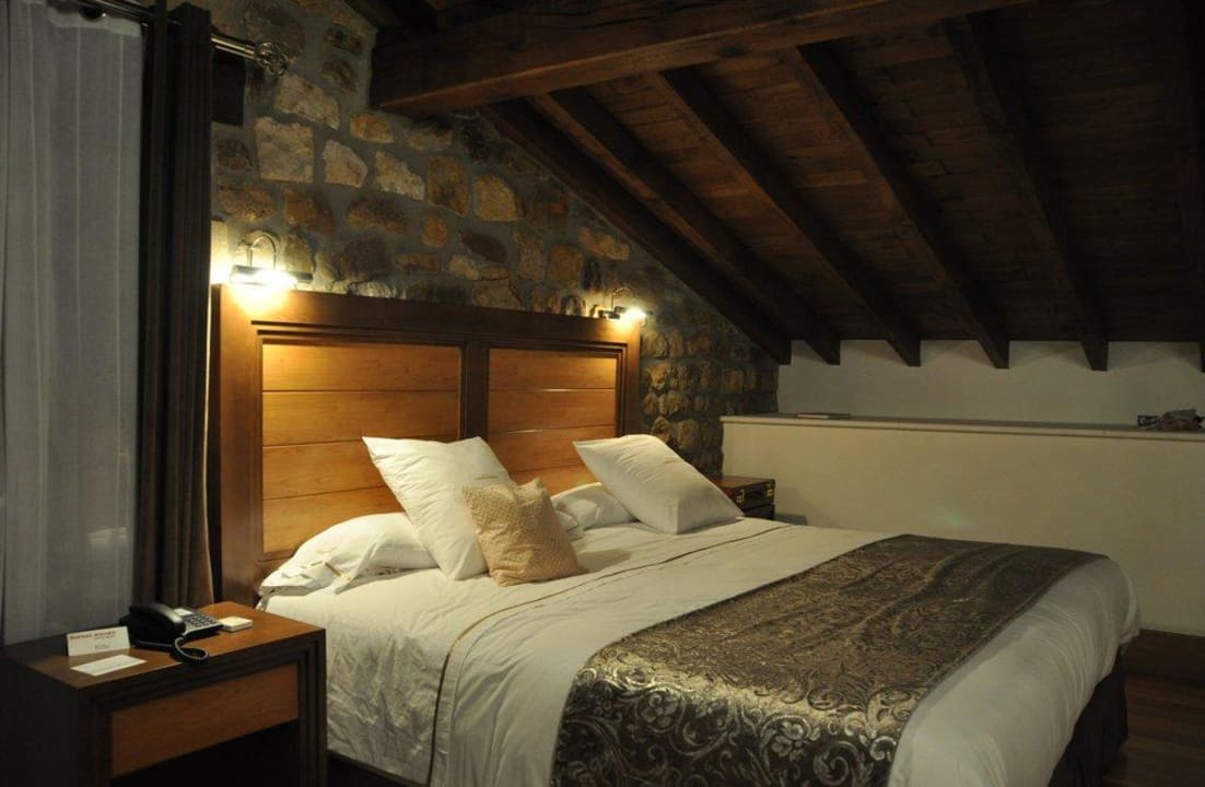 Dachzimmer Hotel La Casona de Llerana