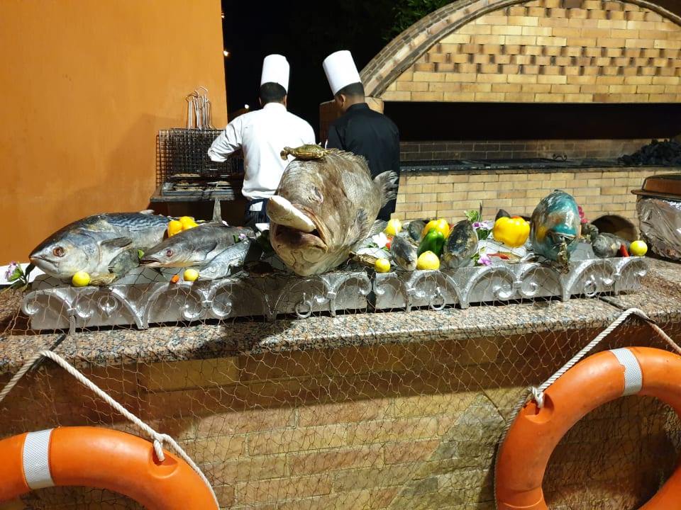 Gastro Three Corners Happy Life Beach Resort