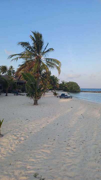 Strand Kuredu Island Resort & Spa