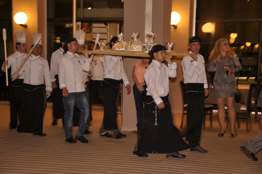 Türkische Nacht Alaska Eis Torte Dizalya Palm Garden