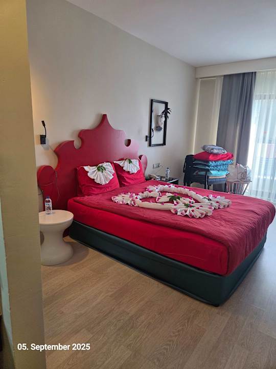 Zimmer Seaden Valentine Resort & Spa
