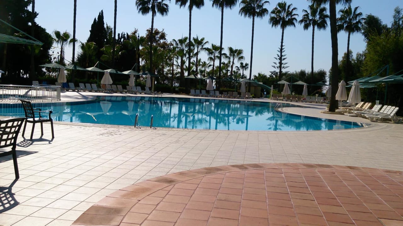 Pool Iz Flower Side Beach Hotel
