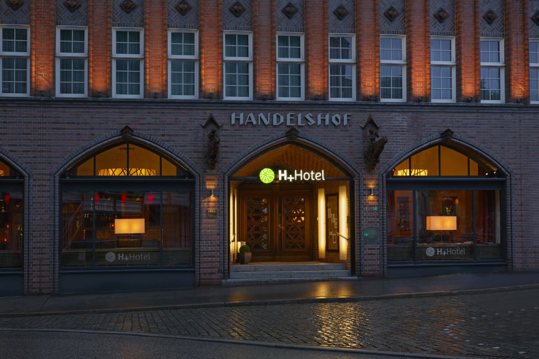 Außenansicht H+ Hotel Lübeck