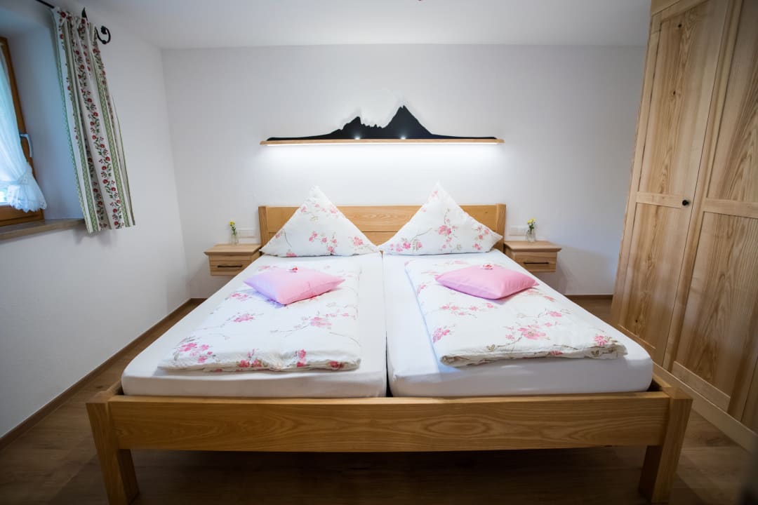 Zimmer Gästehaus Göllblick