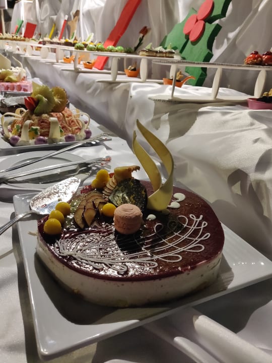 Gastro Brayka Bay Resort