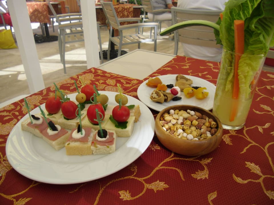 Snack beim Stammkundentreff Hotel Botanik Platinum