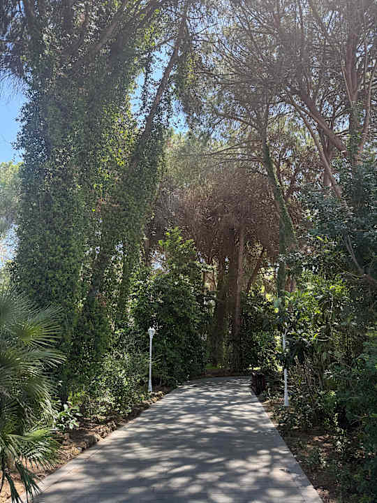 Gartenanlage Ali Bey Resort Sorgun