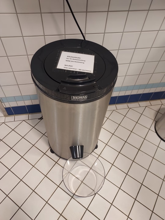 Pool Hilton Munich Airport