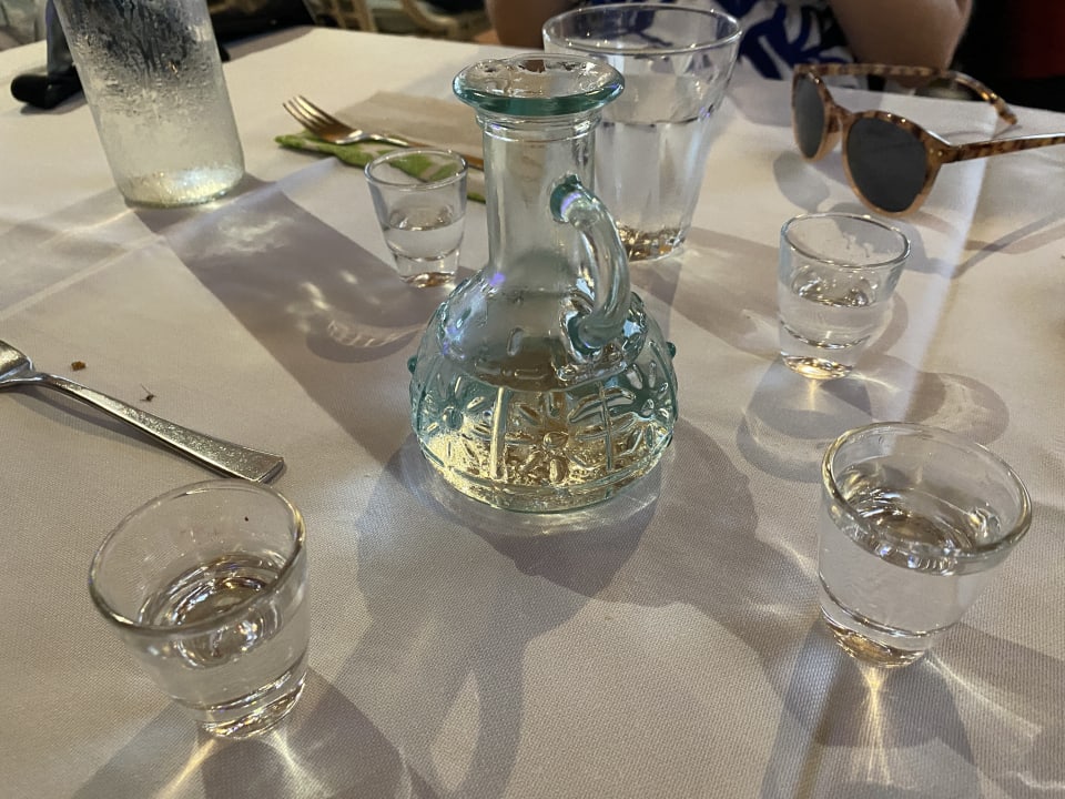 Gastro Anissa Beach & Village