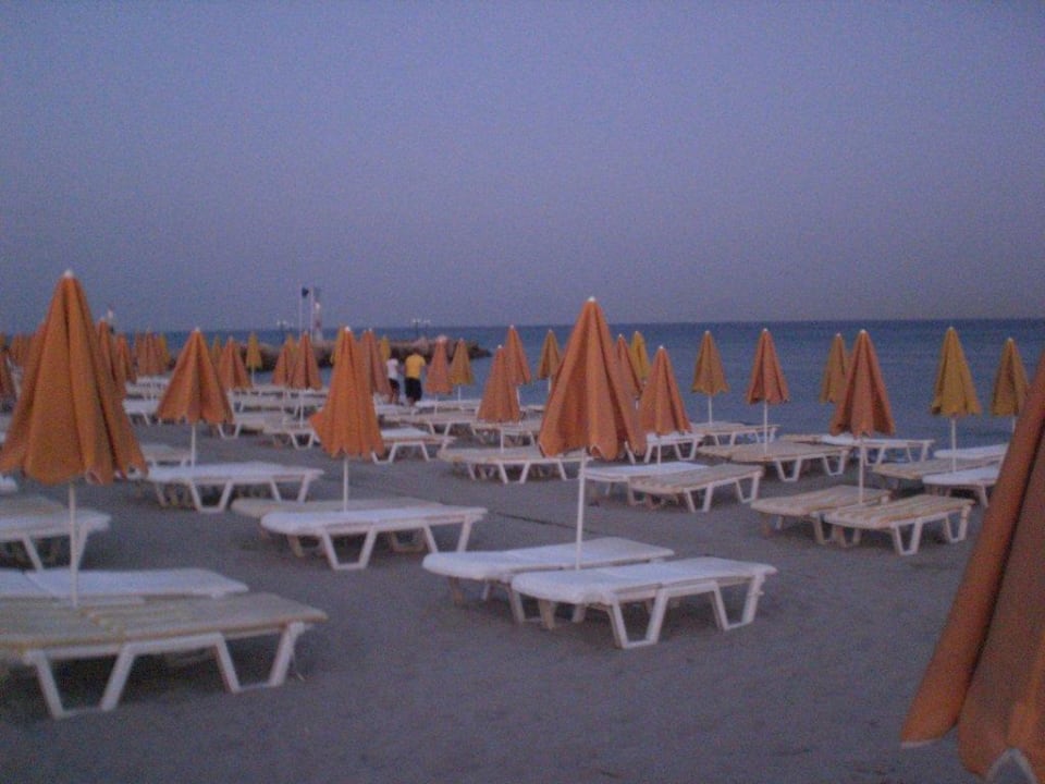 Strand am Abend Porto Bello Beach