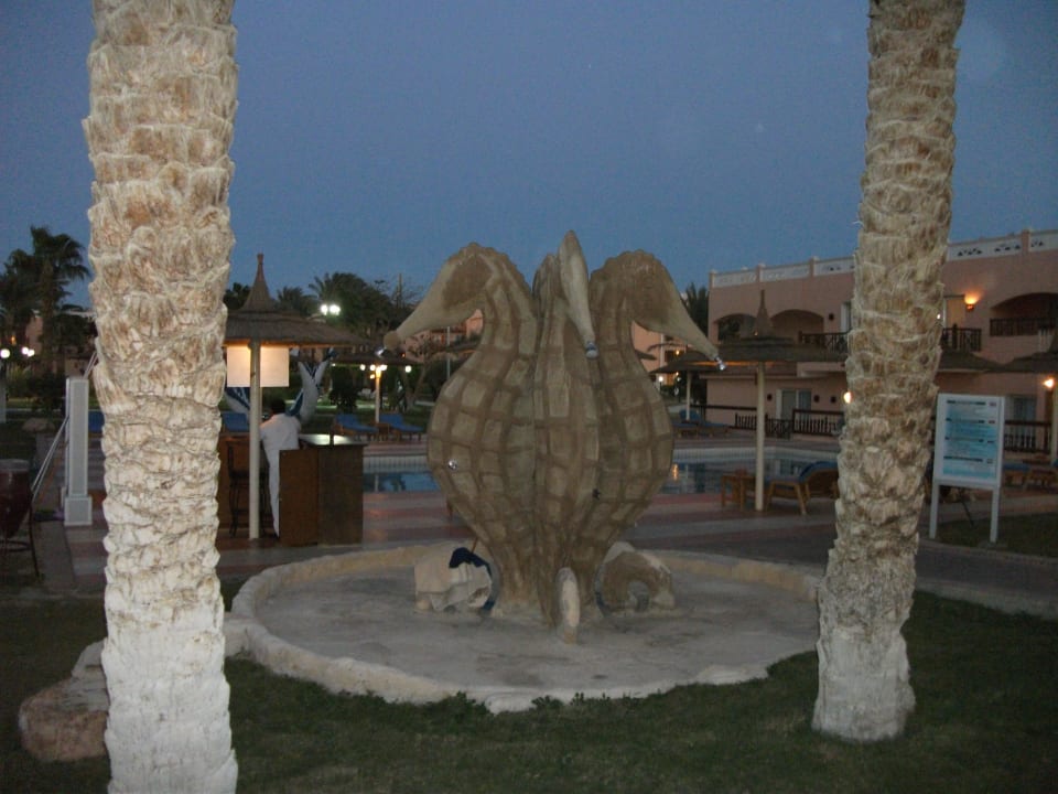 Duschen am Kinderpool Beach Albatros Resort