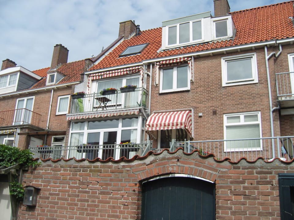 Ansicht Rückseite Pension Sixtysix