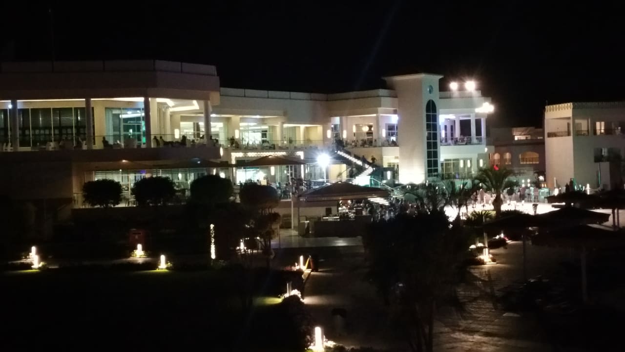 Außenansicht Pickalbatros Royal Moderna Resort-Sharm El Sheikh