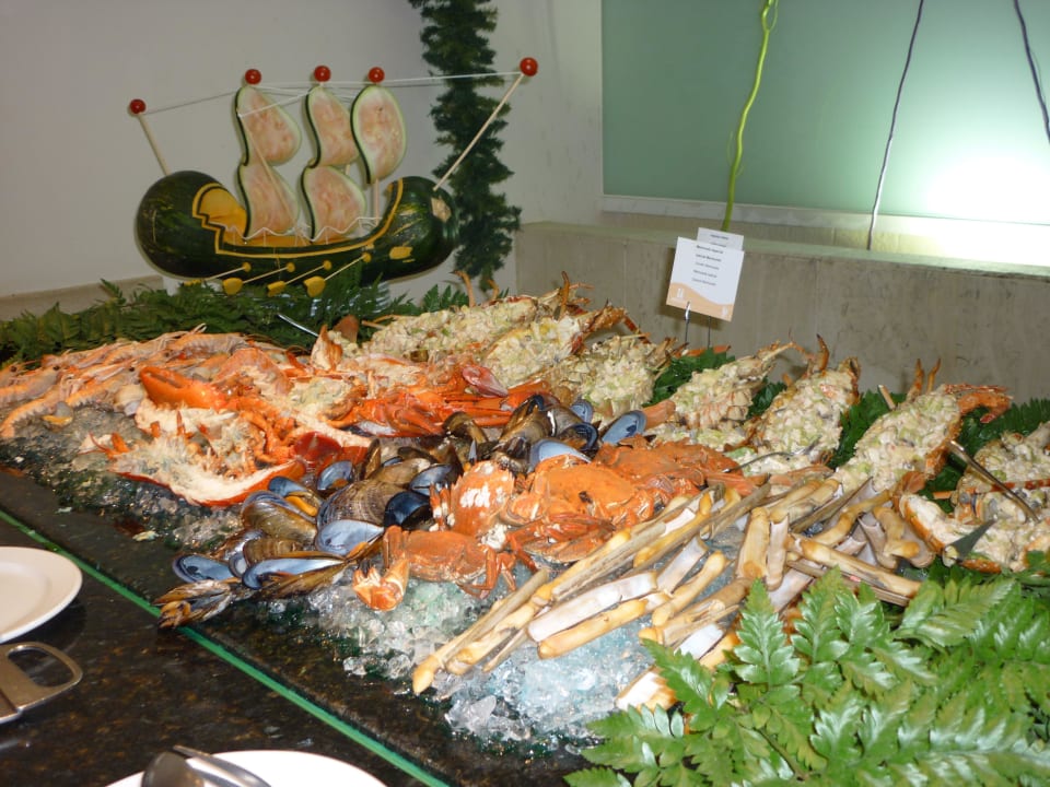 Teil des Silvesterbüffet Fischtheke Hipotels La Geria