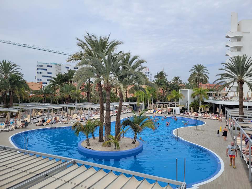 Pool Hotel Riu Papayas