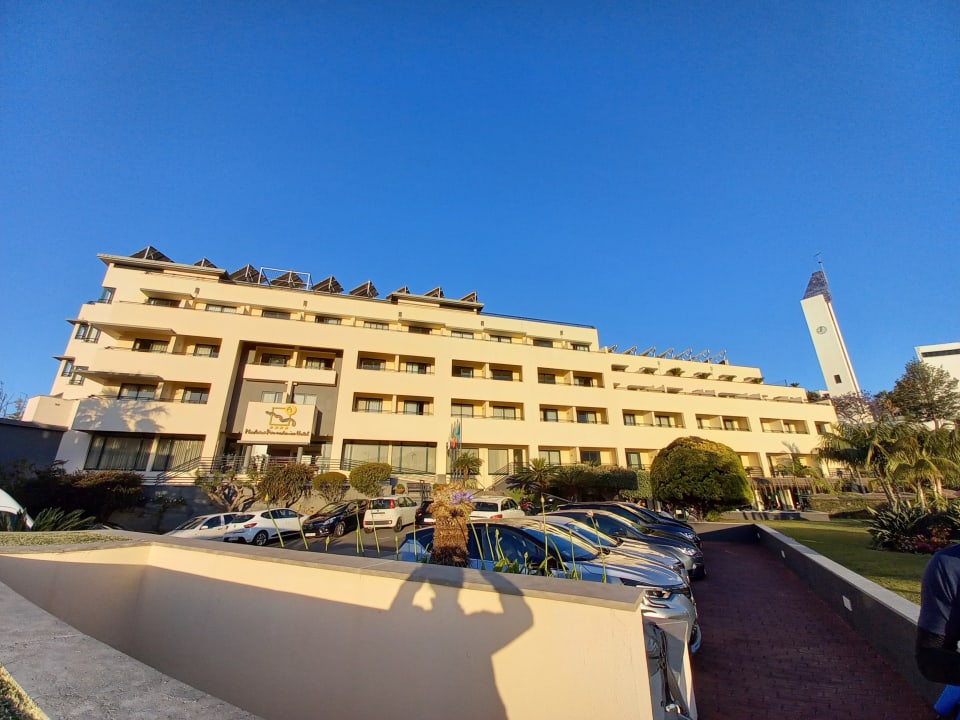 Außenansicht Hotel Madeira Panoramico
