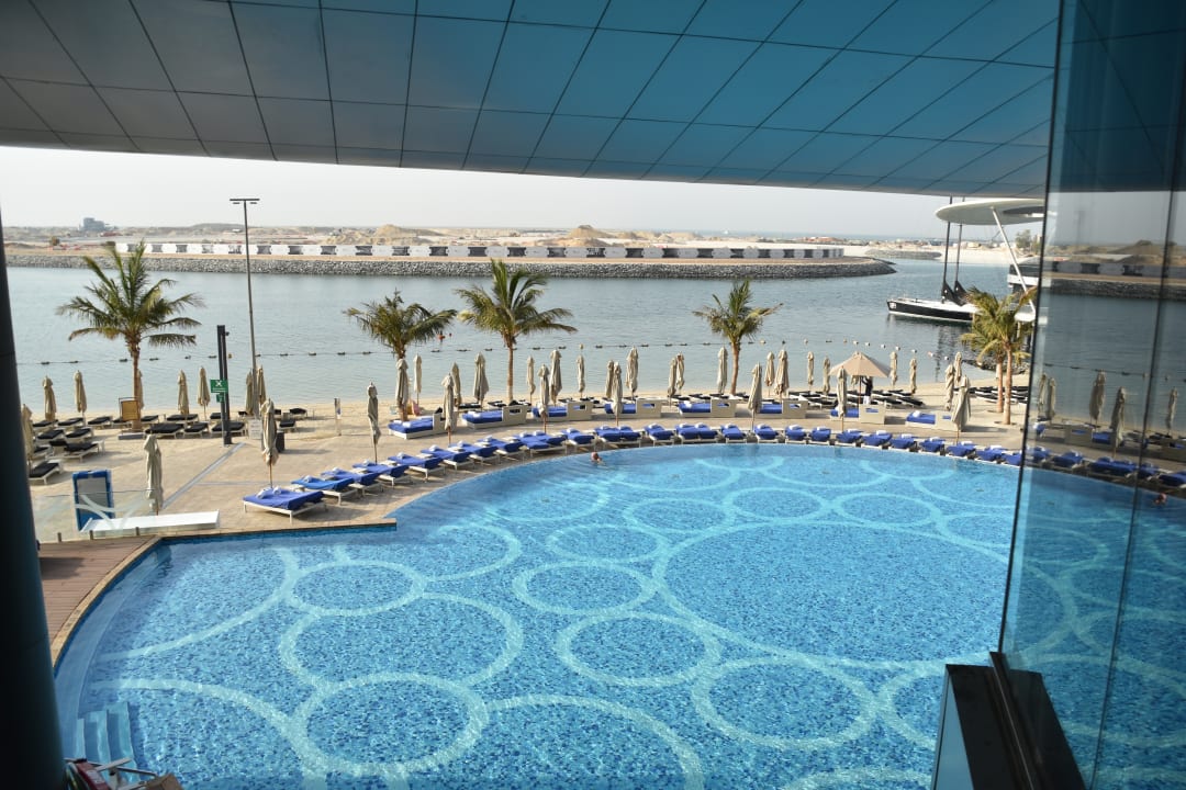 Pool Conrad Abu Dhabi Etihad Towers