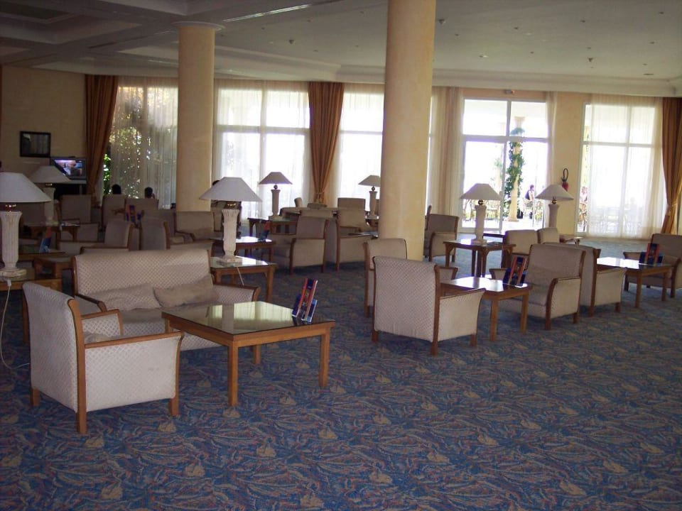 Lobby Iberostar Waves Averroes