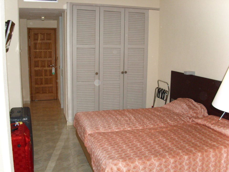 Zimmer Bikini Island & Mountain Hotel Es Trenc