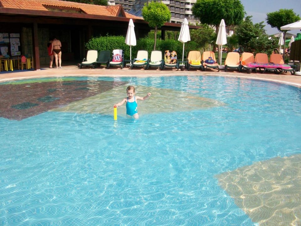 Kinderpool Sherwood Exclusive Lara