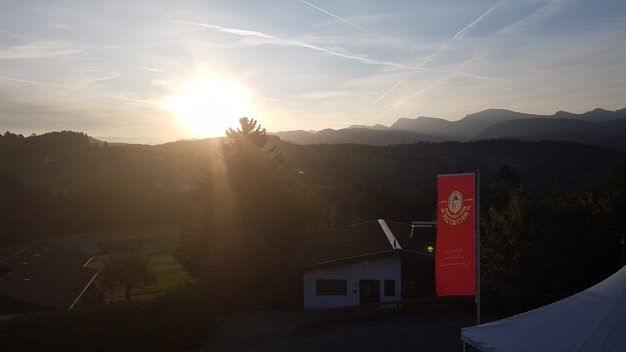 Außenansicht Hotel JMS Holiday Allgäu