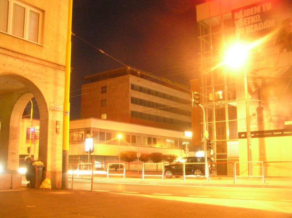 Pohľad na hotel z okolia Hotel Slovakia