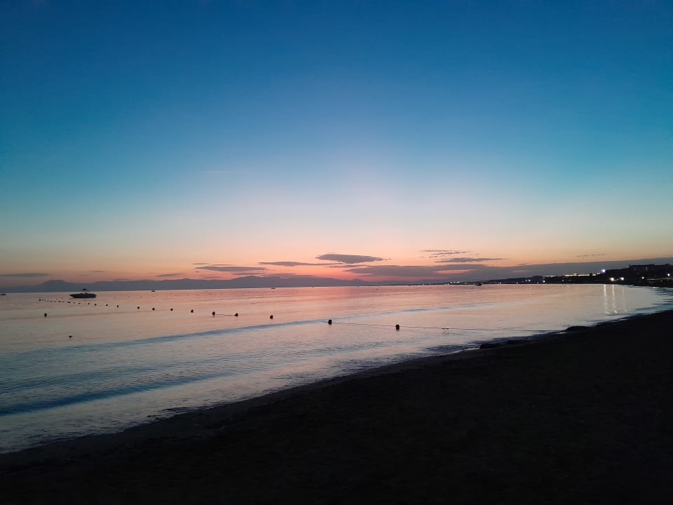 Strand Side Alegria Hotel & Spa - Adults only +16