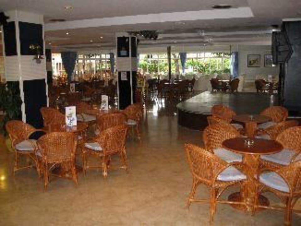 Bar - Show-Bühne Grupotel Port d'Alcudia