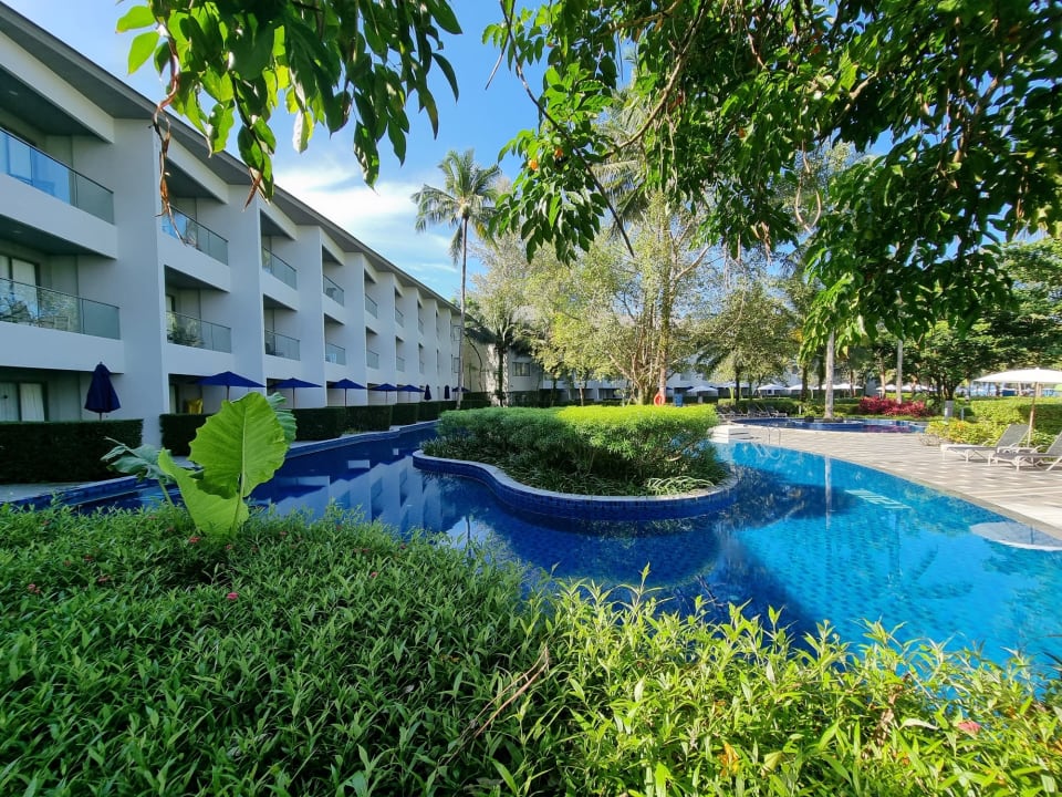 Pool X10 Khaolak Resort