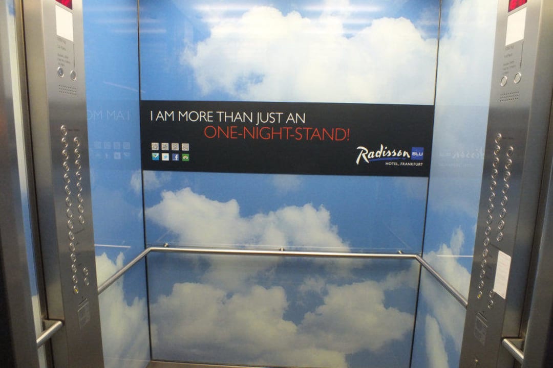 Fahrstuhl Radisson Blu Hotel Frankfurt