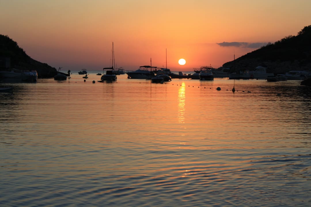 Sonnenuntergang vom Strand aus Barceló Portinatx - Adults only