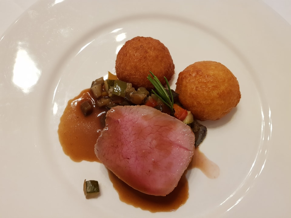Gastro Edelweiss Swiss Quality Hotel