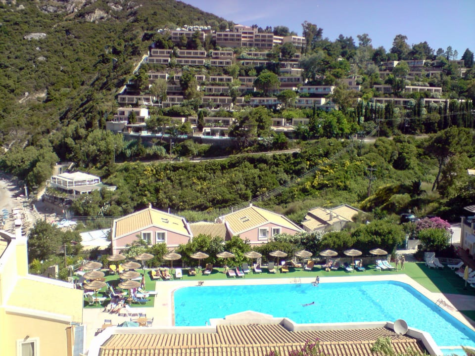 Pool des Rosa Bella Ithea Suites Hotel