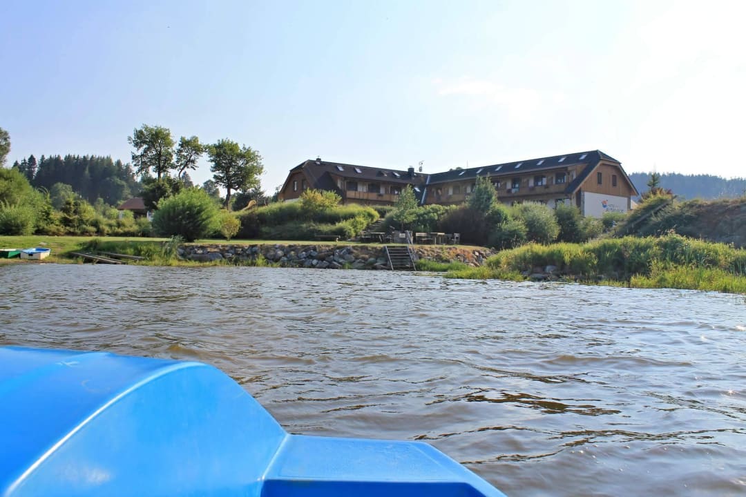 Pohled ze zapůjčeného šlapadla Garni & Apartment Hotel Albatros