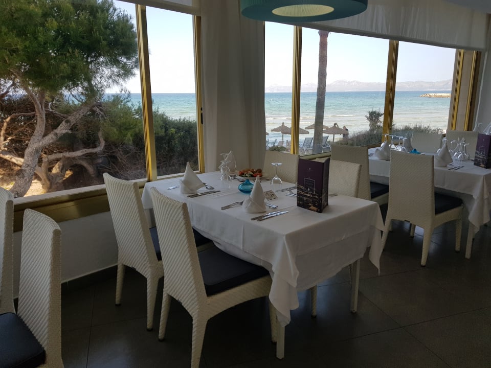 Gastro Playa Esperanza Resort