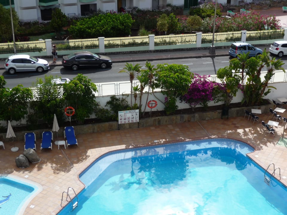 Der Blick zum Pool LABRANDA Marieta - Adults only