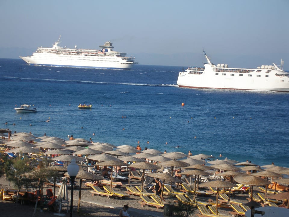 Pohled z hotelového pokoje Ibiscus Hotel Rhodos