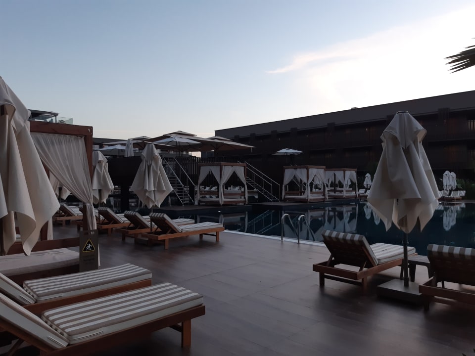 Pool Jacaranda Luxury Resort