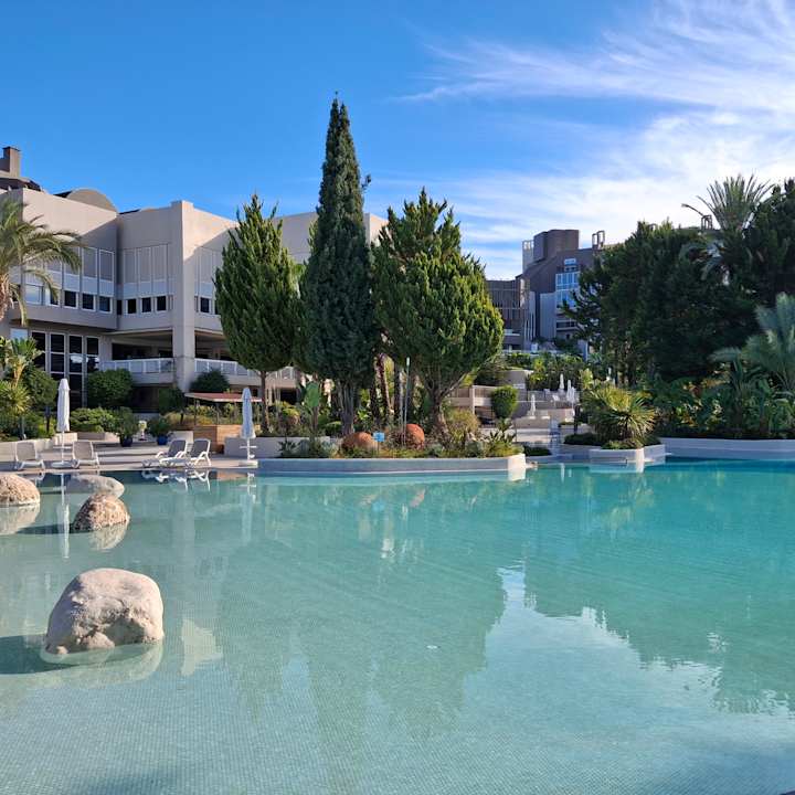 Pool PALOMA Perissia